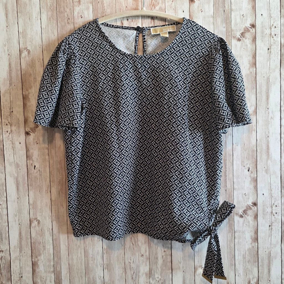 Women's Michael Kors Blouse Top XS Black White Geometric Print - Picture 1 of 8